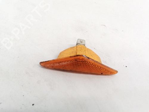 Used Right side indicator Right side indicator FORD FOCUS I (DAW, DBW) 1.6 16V (100 hp) 35538057 35538057