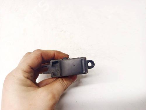Used Switch Switch NISSAN X-TRAIL I (T30) 2.0 4x4 (140 hp) 33770579 33770579