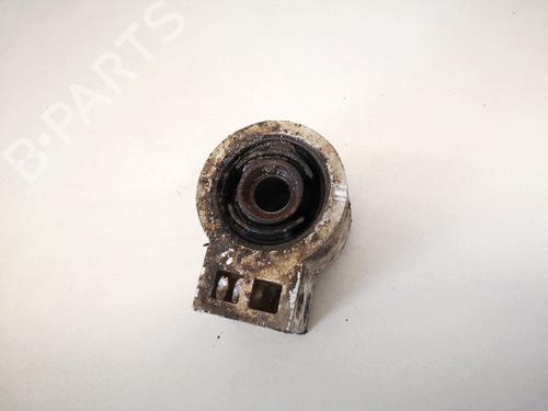 Used Engine mount Engine mount OPEL VECTRA C (Z02) 2.2 DTI 16V (F69) (125 hp) 32901527 32901527