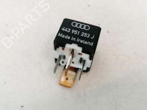 Used Electronic sensor Electronic sensor VW GOLF IV (1J1) 1.9 TDI 4motion (90 hp) 33069896 33069896