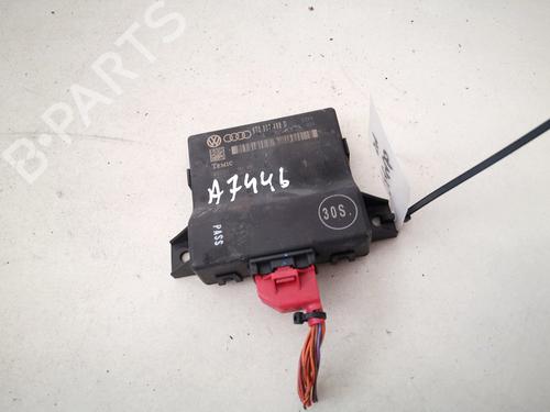 Used Electronic module Electronic module AUDI A5 (8T3) 1.8 TFSI (170 hp) 32906382 32906382