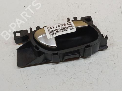 Used Front right interior door handle Front right interior door handle 39605216 39605216