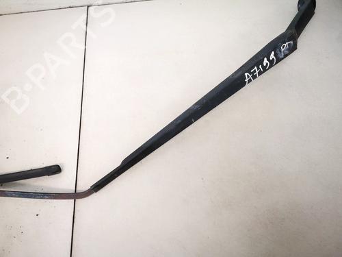 Used Front windshield wiper arm Front windshield wiper arm 32881486 32881486