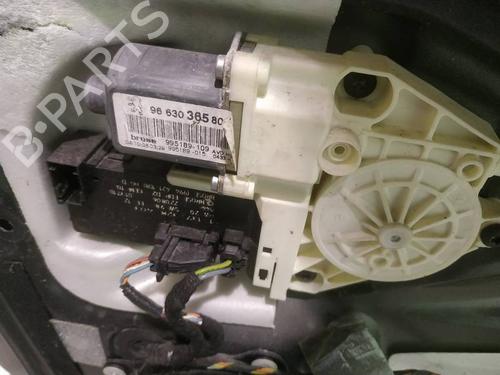 Used Right front window motor Right front window motor 35185665 35185665