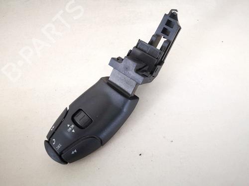 Used Steering wheel controls Steering wheel controls 35401316 35401316
