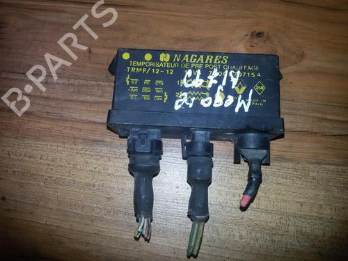 Used Electronic module Electronic module RENAULT MEGANE I (BA0/1_) 1.9 D (94 hp) 33508601 33508601