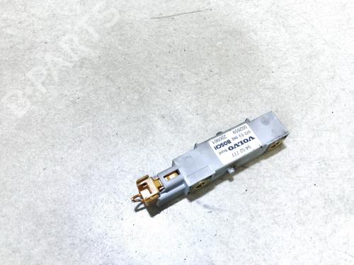 Used Electronic module Electronic module VOLVO V70 II (285) D5 (163 hp) 33072611 33072611