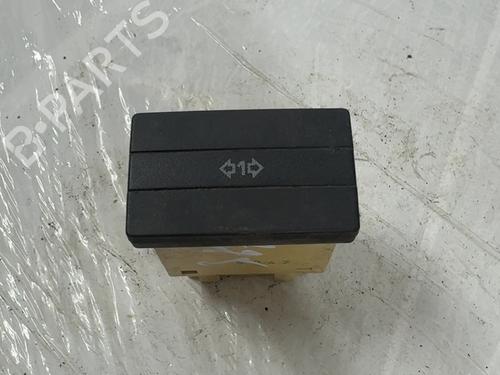 Used Switch Switch VW TRANSPORTER T4 Van (70A, 70H, 7DA, 7DH) 2.4 D (78 hp) 40165102 40165102