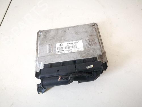 Used Engine control unit (ECU) Engine control unit (ECU) 32903808 32903808