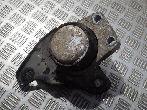 Used Engine mount Engine mount FORD MONDEO II (BAP) 1.6 i 16V (95 hp) 33499751 33499751