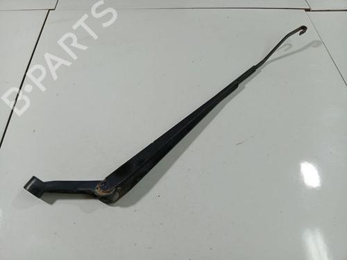 Vindspejlsviskerarm Vindspejlsviskerarm TOYOTA COROLLA Saloon (_E12_) 2.0 D-4D (CDE120_, CDE120R) (116 hp) 33837866 33837866