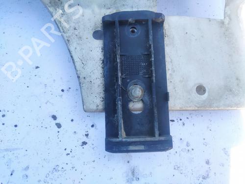 Used Front bumper bracket Front bumper bracket 35540785 35540785