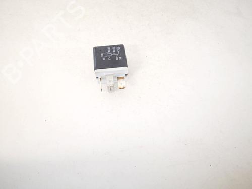 Electronic sensor OPEL ZAFIRA A MPV (T98) 2.0 DTI 16V (F75) | BP33073594M84 - Image 2