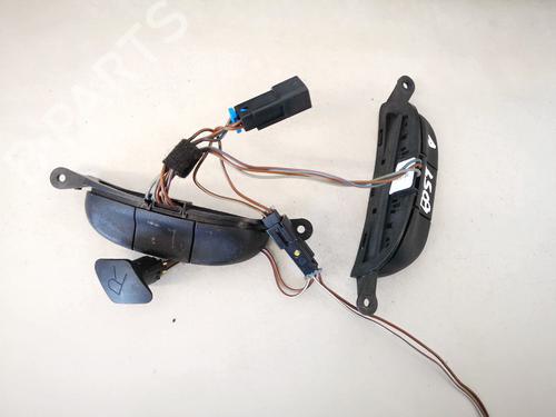 Used Steering wheel controls Steering wheel controls 35590904 35590904