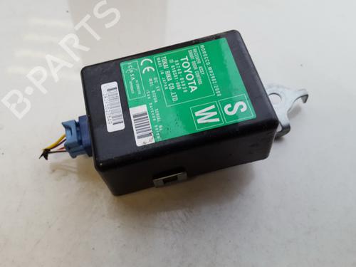 Used Electronic module Electronic module TOYOTA AVENSIS Saloon (_T27_) 2.0 D-4D (ADT270_, ADT270R) (126 hp) 33514884 33514884