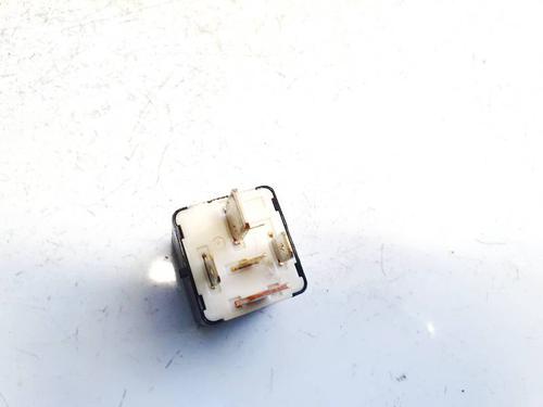 Electronic sensor TOYOTA RAV 4 II (_A2_) 2.0 (ACA26) | BP32625603M84 - Image 3