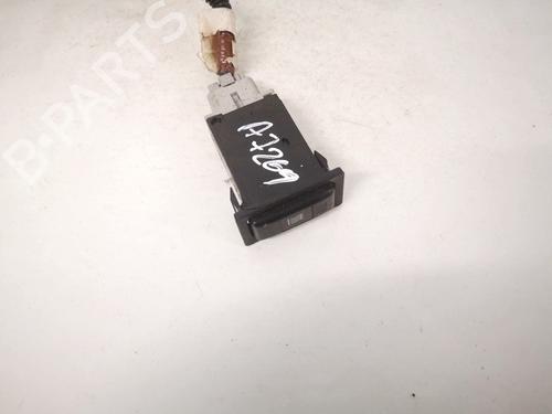 Used Switch Switch TOYOTA AVENSIS (_T25_) 2.0 D-4D (CDT250_, CDT250R) (116 hp) 35439878 35439878