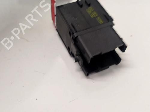 Warning switch VW GOLF V (1K1) 1.9 TDI | BP38631147I22 - Image 2