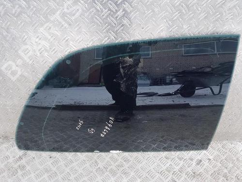 Panel rude bagtil højre Panel rude bagtil højre CHRYSLER VOYAGER / GRAND VOYAGER III (GS_, NS_) 2.5 TD (116 hp) 35670925 35670925