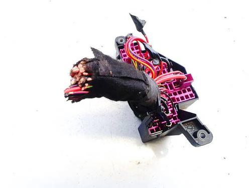 Fuse box VW PASSAT B6 (3C2) 1.9 TDI | BP32538852E1 - Image 3