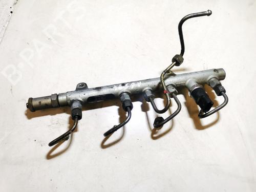 Used Injection rail Injection rail 35574631 35574631