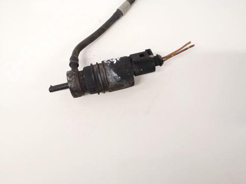 washer-pump-audi-tt-8n3-1998-1999-2000-2001-2002-2003-2004-2005-2006-2007-35631093 main image