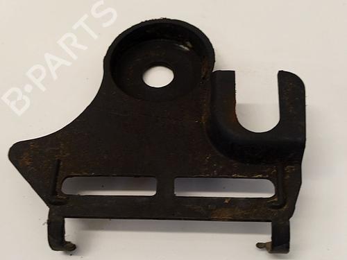 Used Support Support RENAULT SCÉNIC II (JM0/1_) 1.9 dCi (JM0G, JM12, JM1G, JM2C) (120 hp) 33751561 33751561