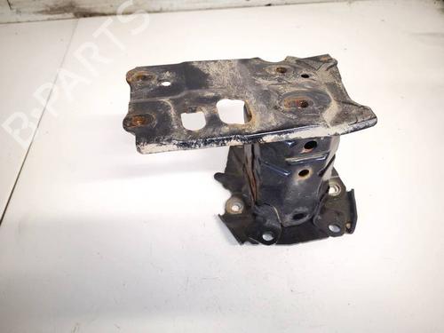 Used Front bumper bracket Front bumper bracket 35213955 35213955