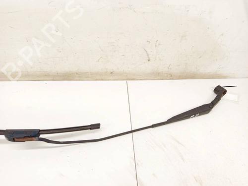 Used Front windshield wiper arm Front windshield wiper arm 38631399 38631399