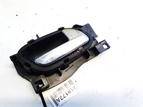 Used Rear right interior door handle Rear right interior door handle 34846614 34846614