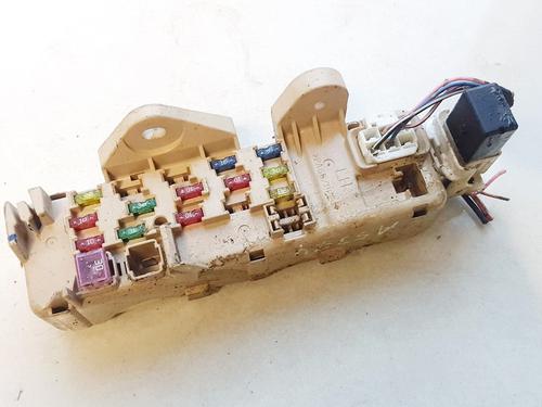 Used Fuse box MAZDA 323 F VI Hatchback (BJ) 2.0 TD (101 hp) 33100416