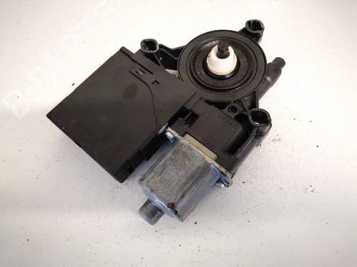 Left front window motor VW PASSAT B7 (362) 1.6 TDI | BP34889017E21 - Image 3