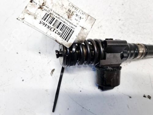 Injector VW GOLF V (1K1) 2.0 TDI | BP35181498M100 - Image 2