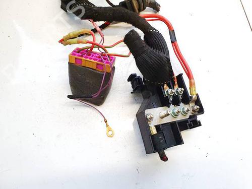 Fuse box AUDI A6 C6 (4F2) 2.4 | BP32541879E1