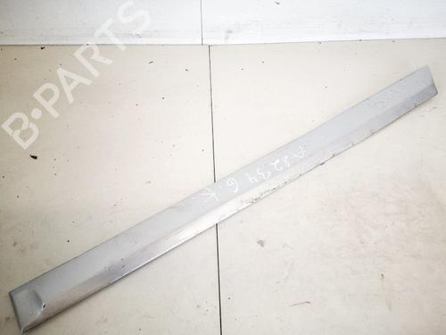 rubber-door-seal-opel-astra-h-a04-2004-2005-2006-2007-2008-2009-2010-2011-2012-2013-2014-35398248 main image