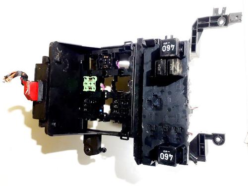 Used Fuse box Fuse box VW CADDY III Box Body/MPV (2KA, 2KH, 2CA, 2CH) 1.9 TDI (105 hp) 33098797 33098797