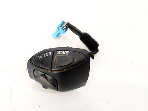 Used Steering wheel controls Steering wheel controls 35281865 35281865