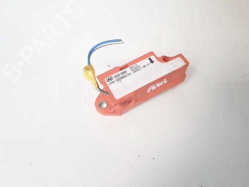 Used Electronic module Electronic module HYUNDAI SANTA FÉ I (SM) 2.0 CRDi 4x4 (113 hp) 33086637 33086637