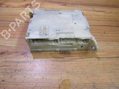 Used Fuse box Fuse box LEXUS IS C (GSE2_) 250 (GSE20) (208 hp) 33480319 33480319