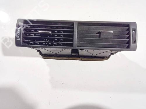Used Air vent AUDI A4 B7 (8EC) 2.0 TDI (140 hp) 32626884