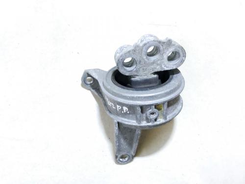 Used Engine mount Engine mount OPEL ZAFIRA / ZAFIRA FAMILY B (A05) 1.8 (M75) (140 hp) 33068052 33068052