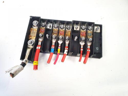 fuse-box-vw-transporter-t5-van-7ha-7hh-7ea-7eh-2003-32892534 main image