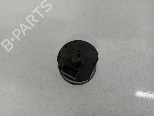Switch AUDI A4 B7 (8EC) 2.0 TDI | BP34937915I30 - Image 3