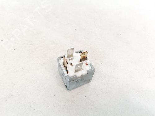 other-audi-a4-b5-8d2-1994-1995-1996-1997-1998-1999-2000-2001-33078844 main image