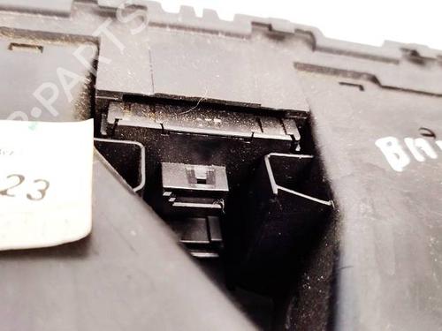 Warning switch PEUGEOT 407 (6D_) 1.6 HDi 110 (6D9HZC, 6D9HYC) | BP37998937I22 - Image 3