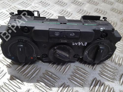 Used Climate control Climate control VW GOLF V (1K1) 1.9 TDI (105 hp) 35712444 35712444