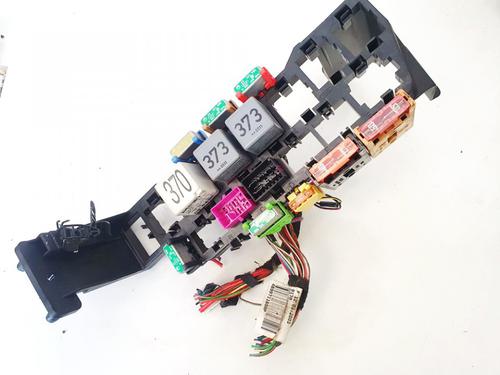 fuse-box-audi-a6-c5-4b2-4b4-1997-1998-1999-2000-2001-2002-2003-2004-2005-32904731 main image