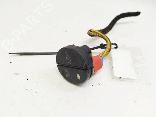 Used Switch FORD FIESTA IV (JA_, JB_) 1.8 DI (75 hp) 32556391