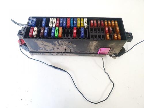 Used Fuse box Fuse box SKODA ROOMSTER (5J7) 1.4 TDI (70 hp) 32914984 32914984