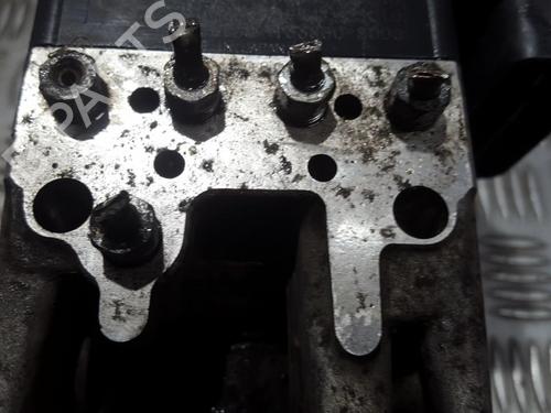 ABS pump LEXUS IS II (_E2_) 220d (ALE20) | BP35704885M43 - Image 3